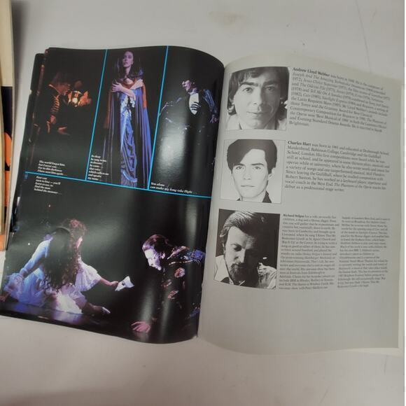 Lot of 5 Vintage Sheet Music ong Books , Phantom of the Opera, Neil Diamond - Picture 5 of 13